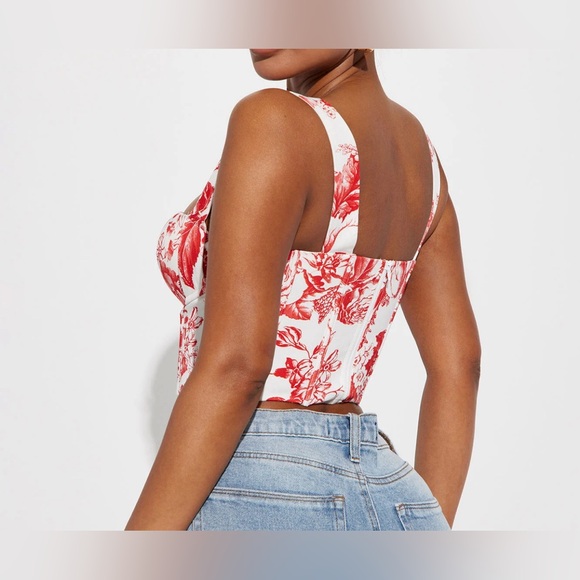 Fashion nova floral corset top. Size M - Picture 2 of 7